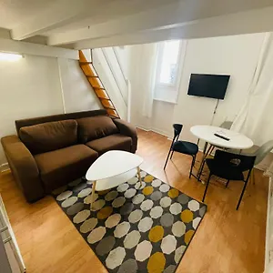 Centre De - Le Marais Bastille Voltaire - 4 Personnes Appartement